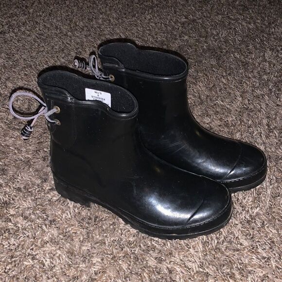 Sperry black rain booties, size 6. - Picture 1 of 6